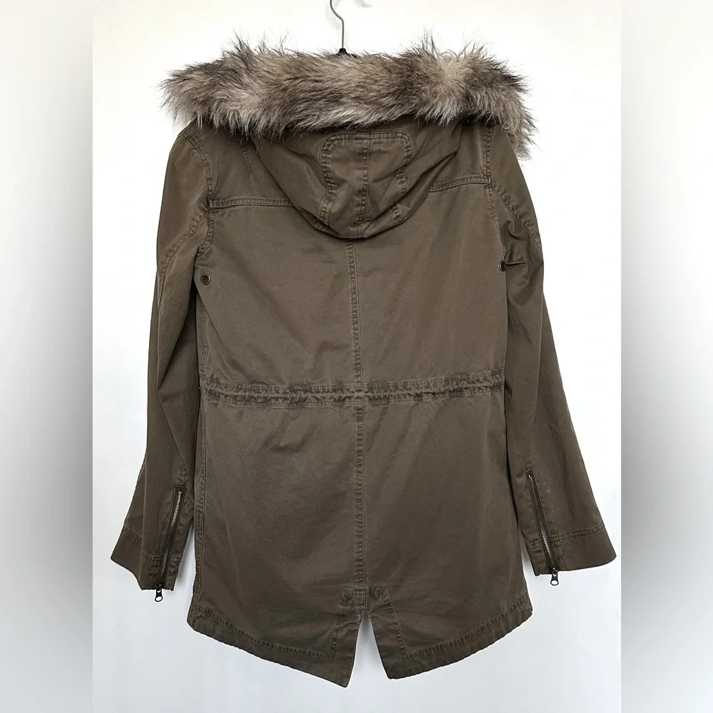 Zara Utility Jacket - Picture 2 of 6